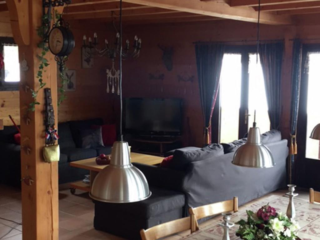 Magnificent Chalet On The Mountain Slopes Les Gets Bagian luar foto